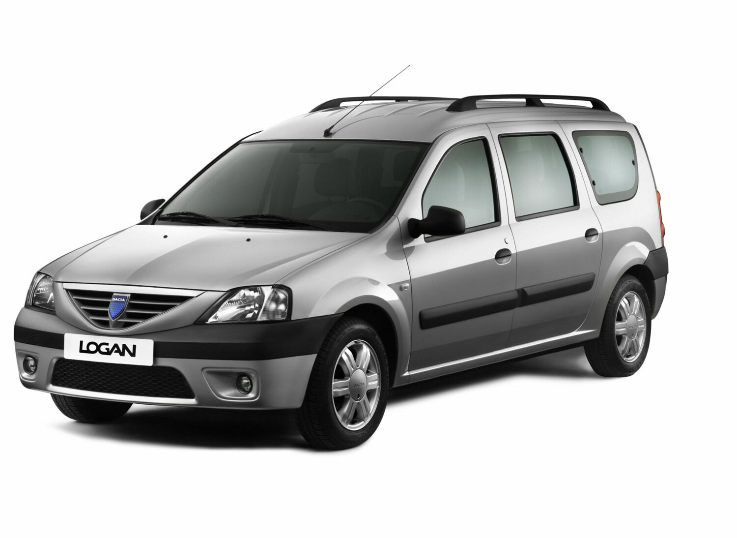 2006 - Dacia LOGAN MCV.jpg
