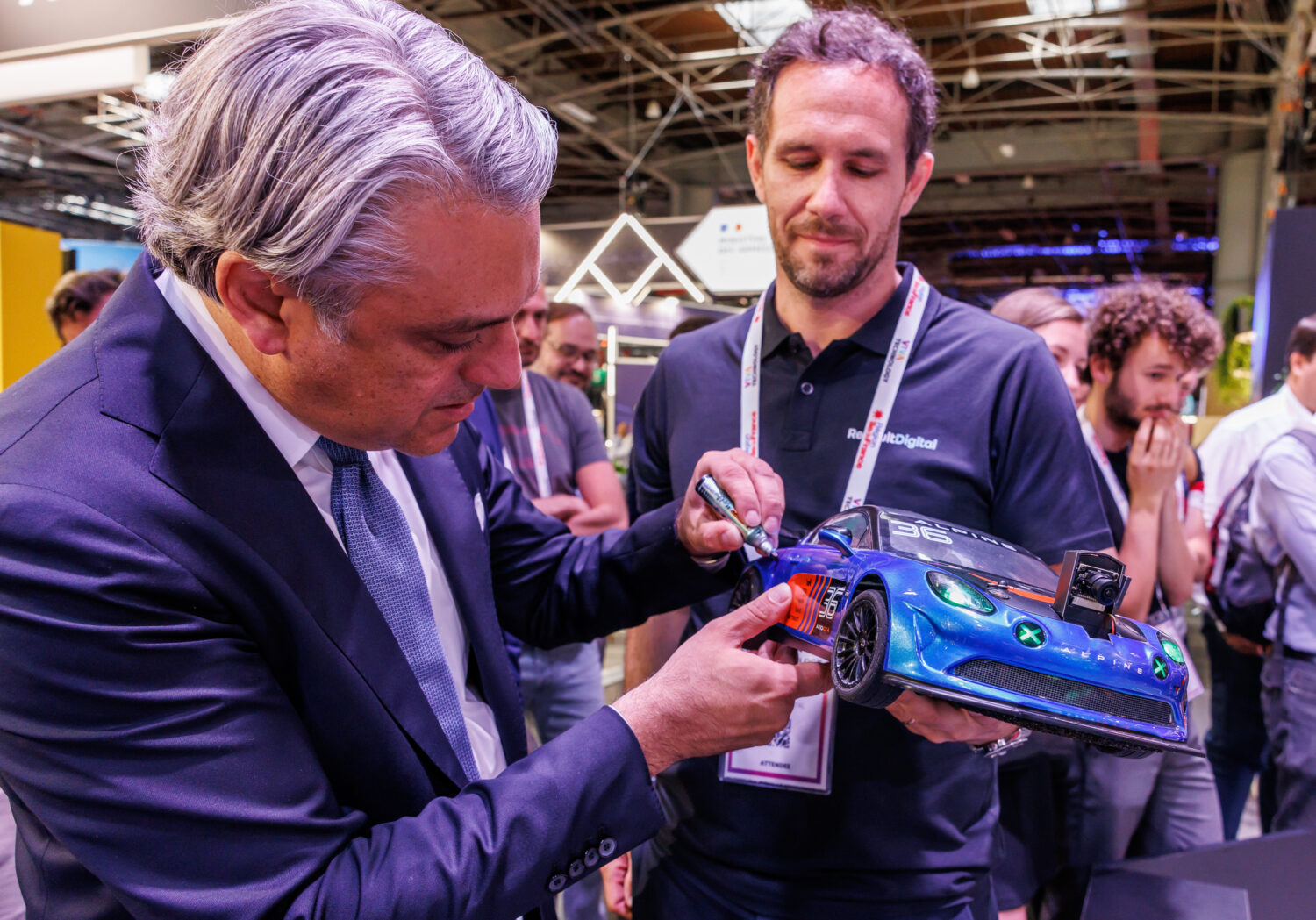 17-2022 - Story Robocars  le Grand Prix de voitures autonomes qui a anim VivaTech 2022 (3).jpg