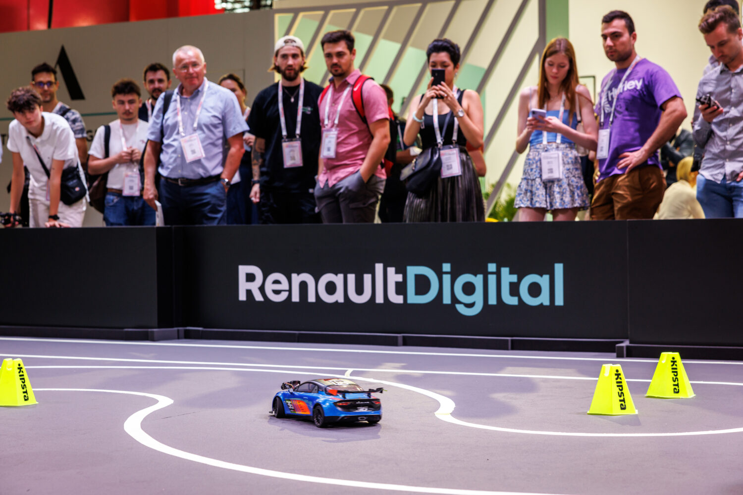 15-2022 - Story Robocars  le Grand Prix de voitures autonomes qui a anim VivaTech 2022 (5).jpg