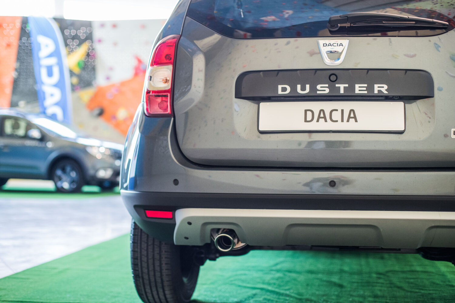 Serie Speciale Dacia Brave