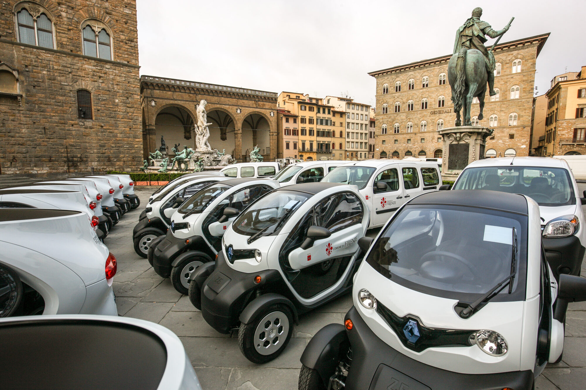 Il Comune di Firenze si dota di 70 veicoli elettrici Renault