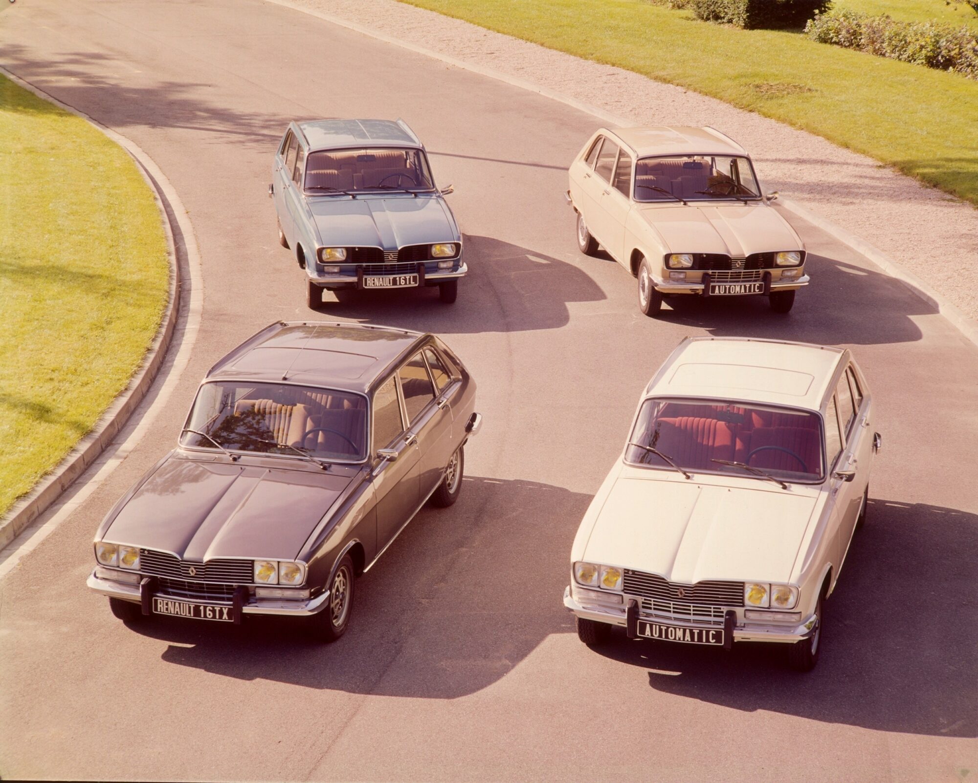 50 anni di Renault 16 al Salone Retromobile