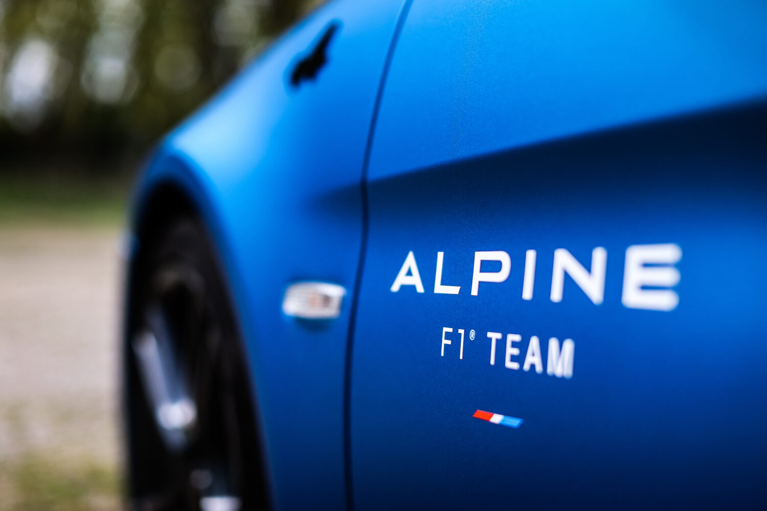 16-2021 - Alpine A110 Trackside Cars.jpeg