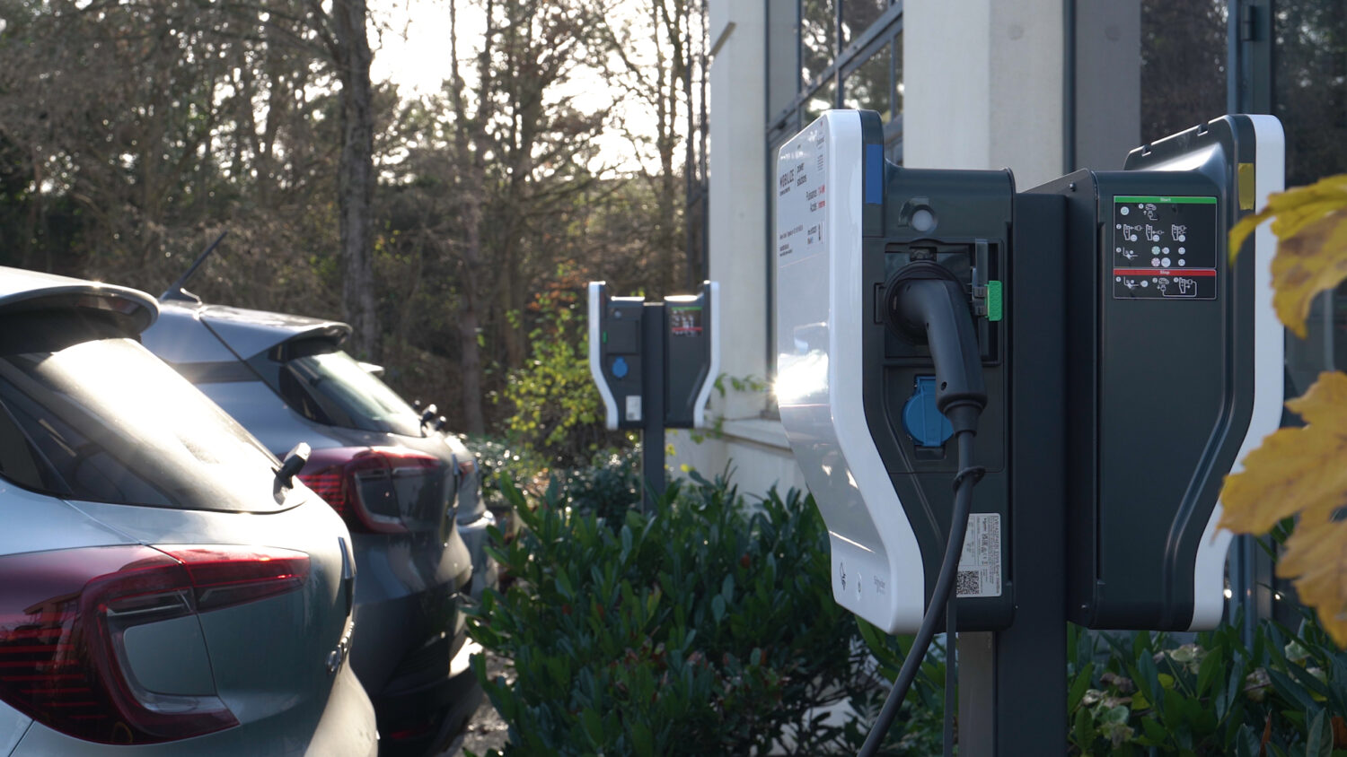 2022 - Story Mobilize - Making the switch to an electric vehicle fleet – advice on choosing the right vehicles and charging solutions