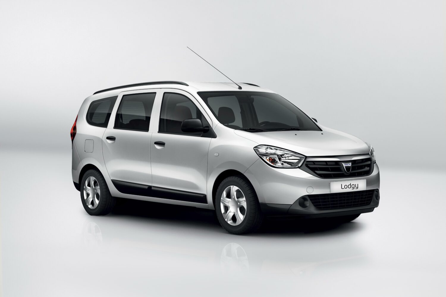 2012 - Dacia LODGY.jpg