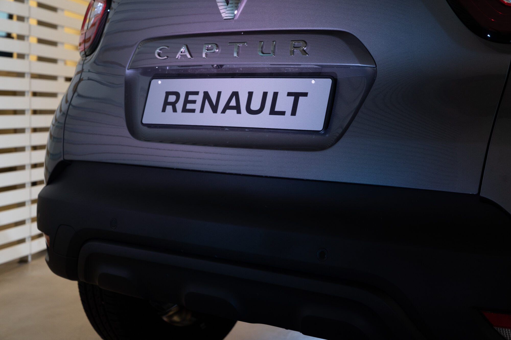CS- Il rinnovo della gamma crossover Renault si completa con CAPTUR SPORT EDITION