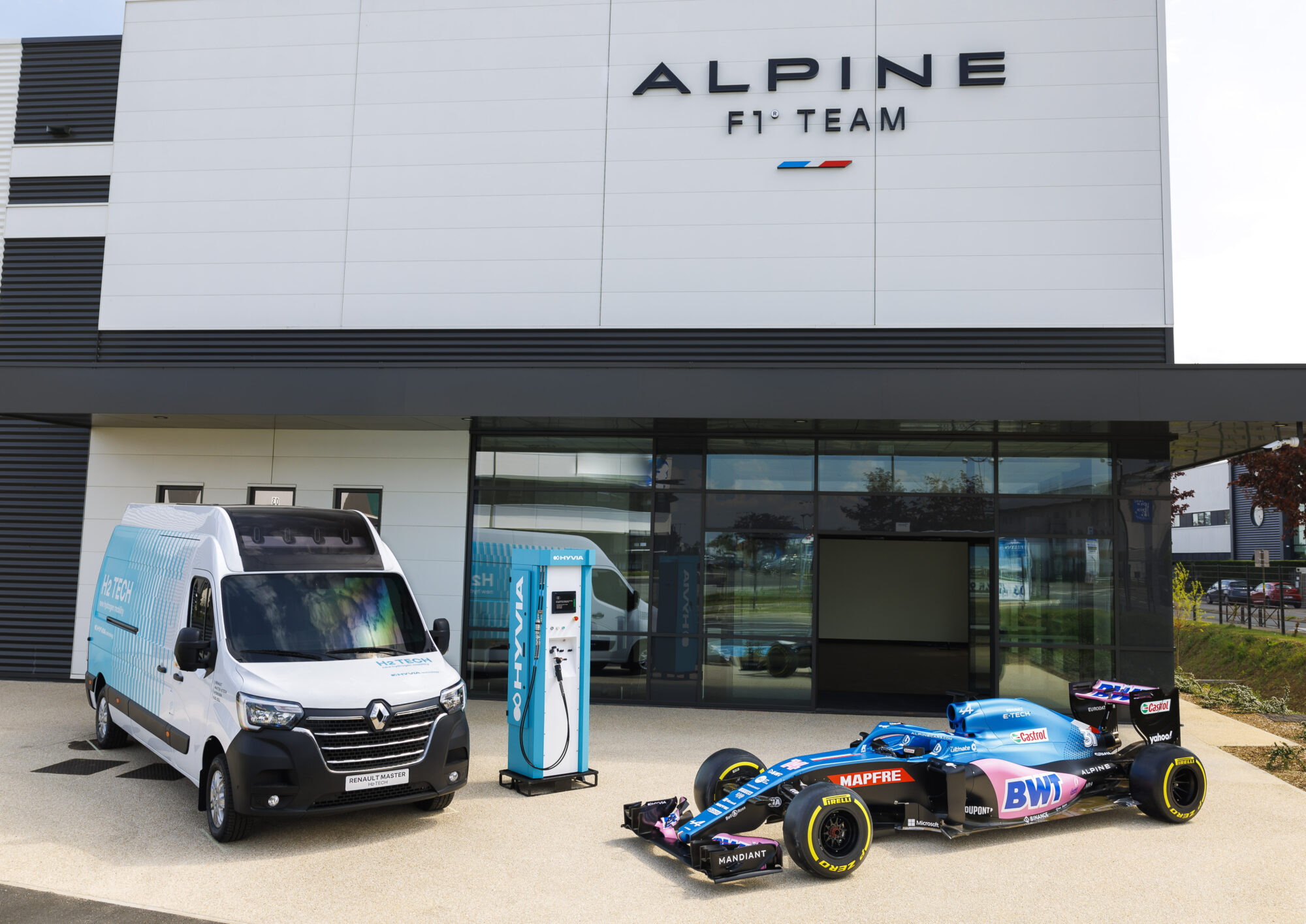 2022 - HYVIA, partenaire officiel de BWT Alpine F1 Team et du Forum Smart #038; Sustainable Mobility du Grand Prix de France de Formule 1