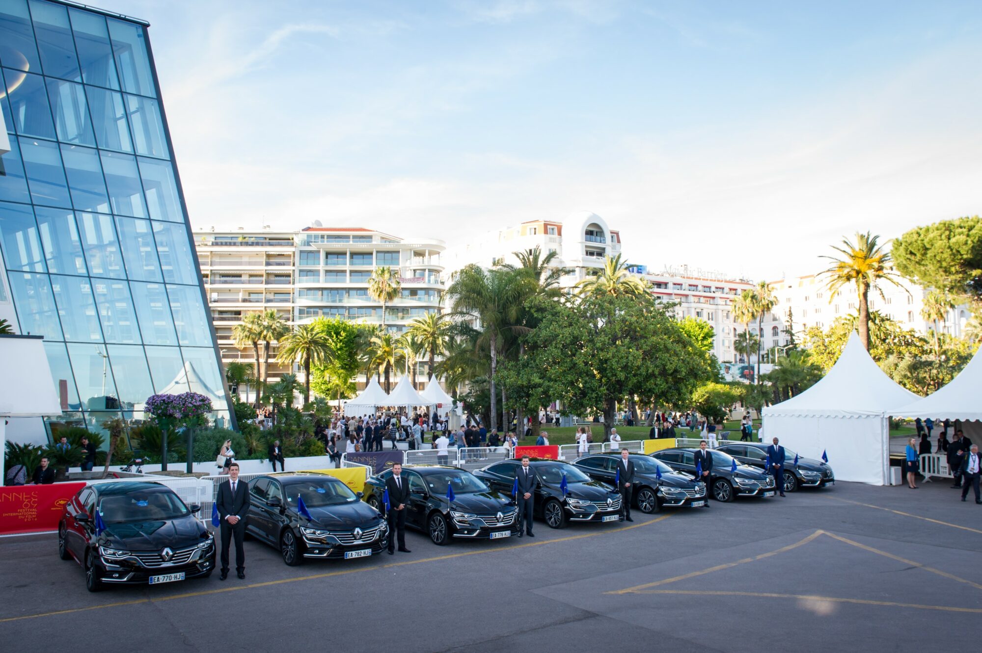 Primary Photo For: {91391, CS- RENAULT ACCOMPAGNA IL 70° FESTIVAL DI CANNES}..jpeg