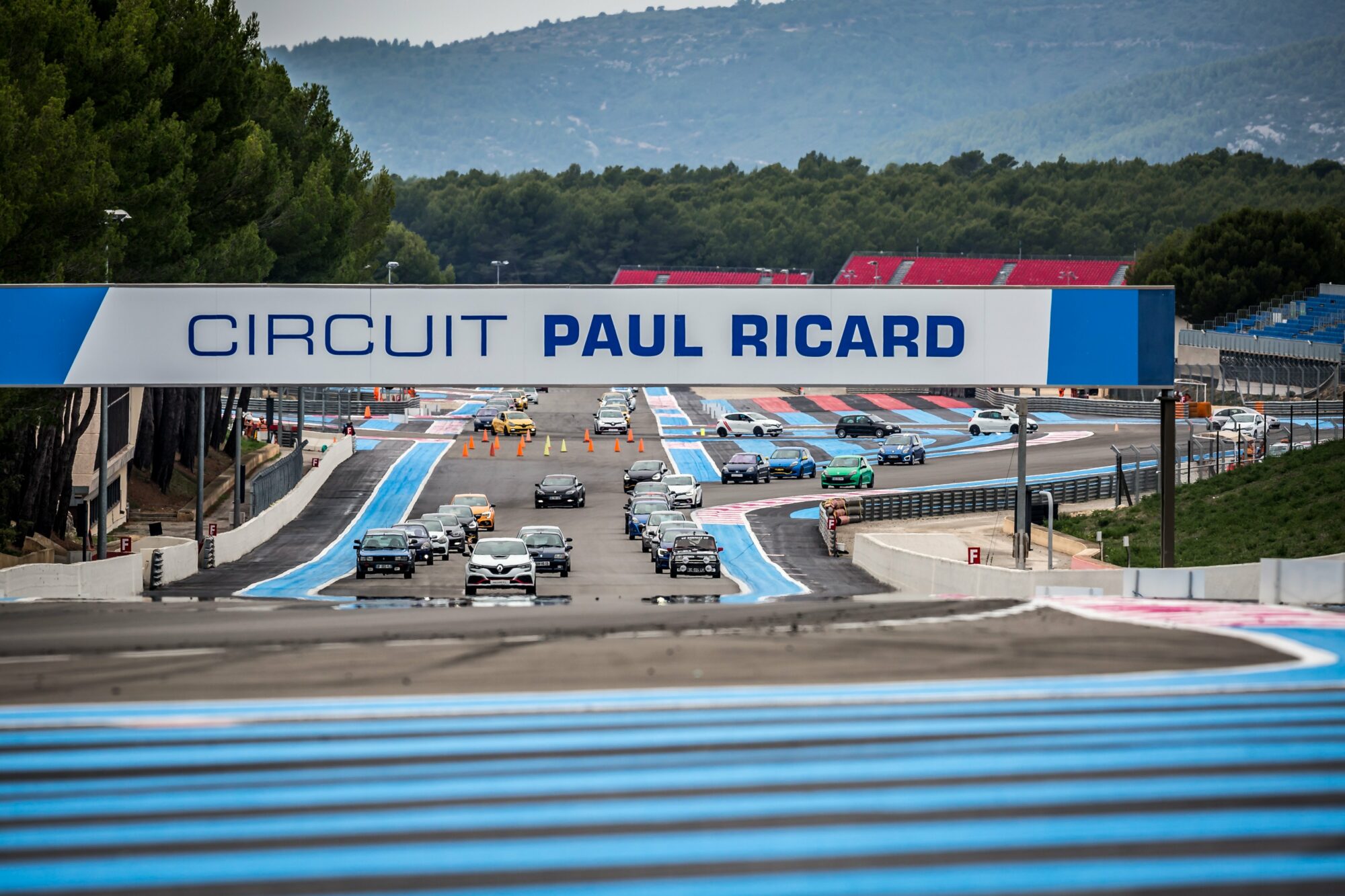 R.S. Days France 2020 les 3 et 4 octobre au Castellet sur le circuit Paul Ricard.jpg