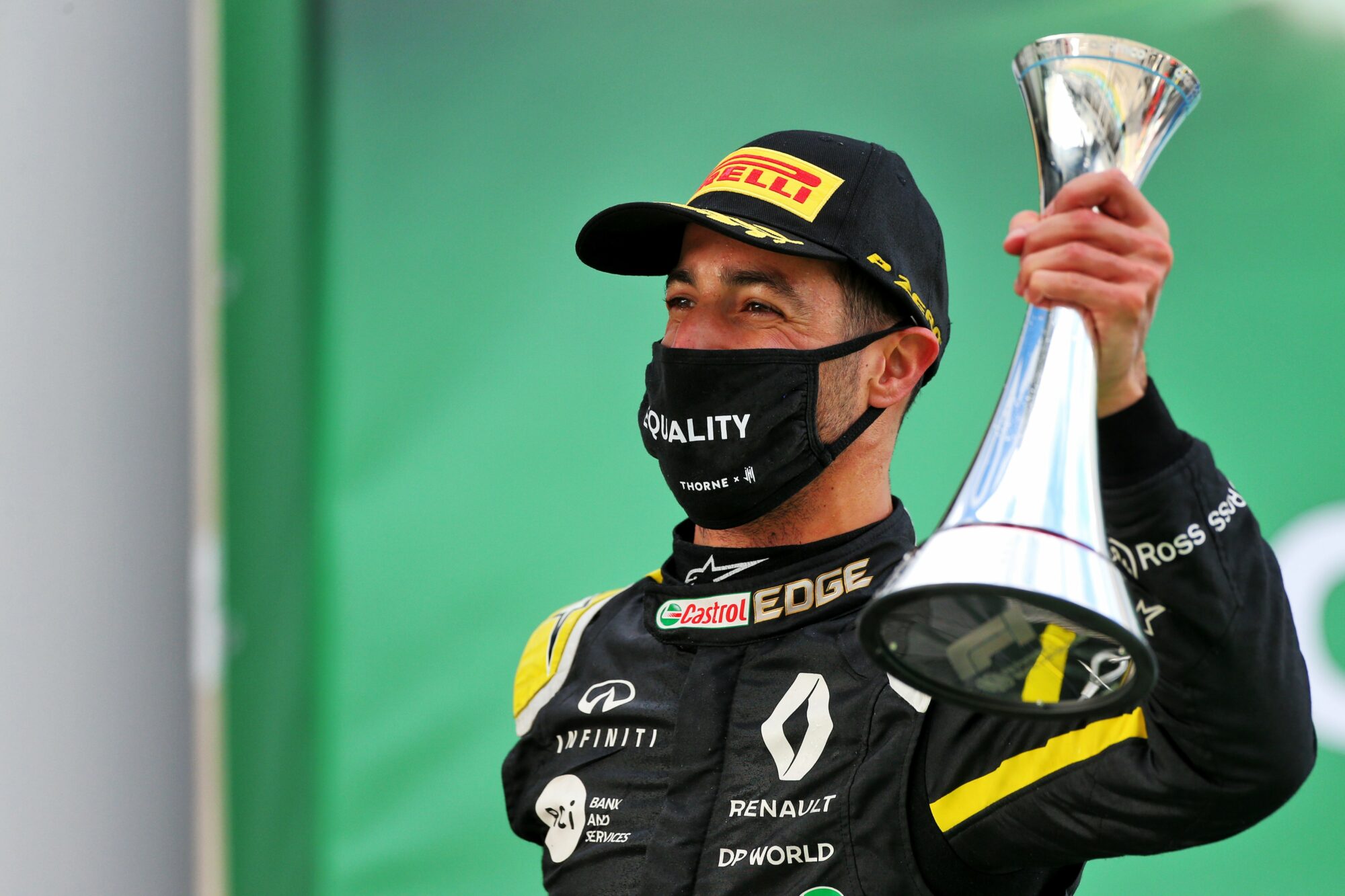 Podium pour Renault DP World F1 Team et Daniel Ricciardo.jpg