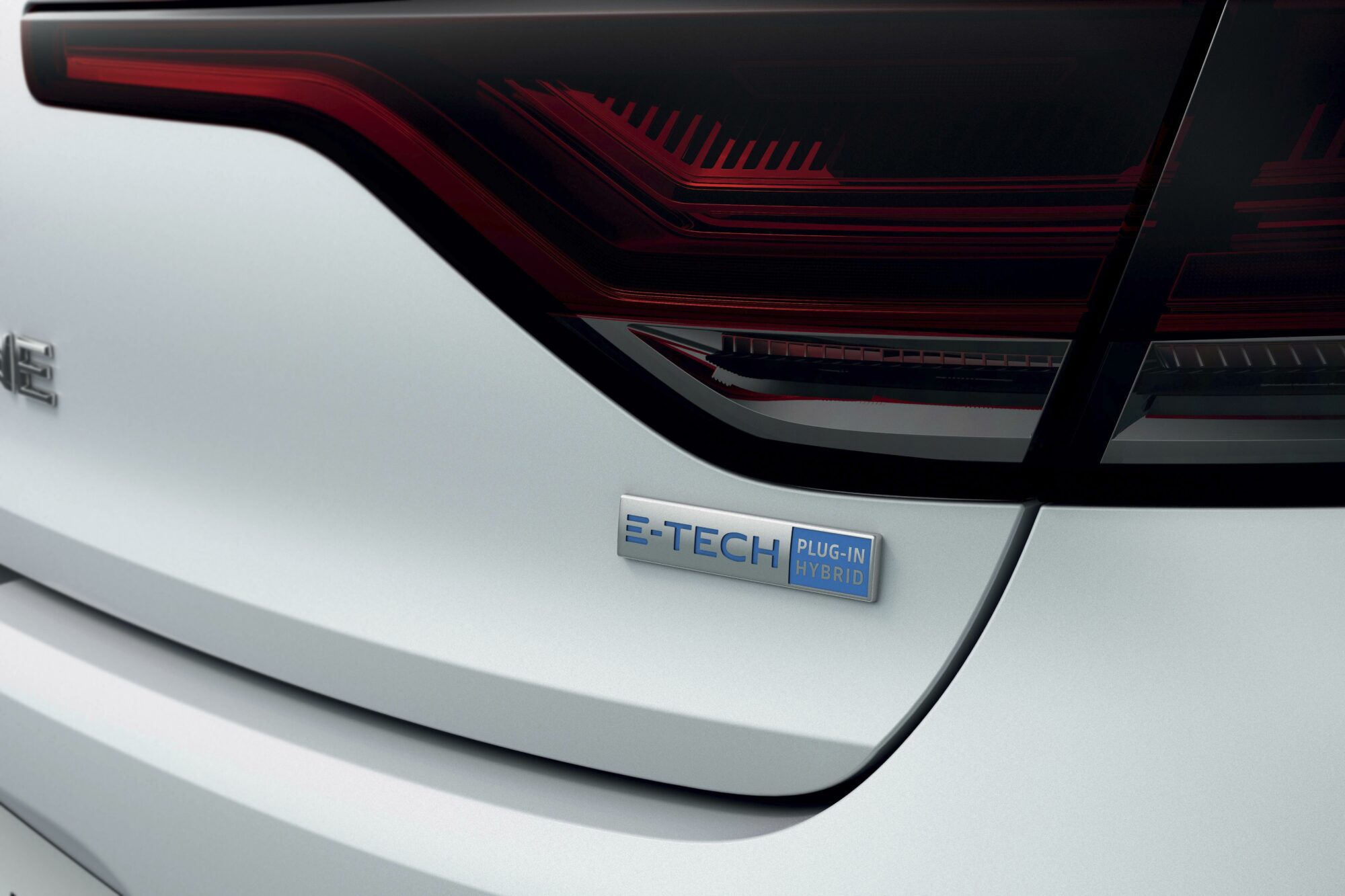 2020 - Nouvelle Renault MEGANE E-TECH Plug-in.jpeg
