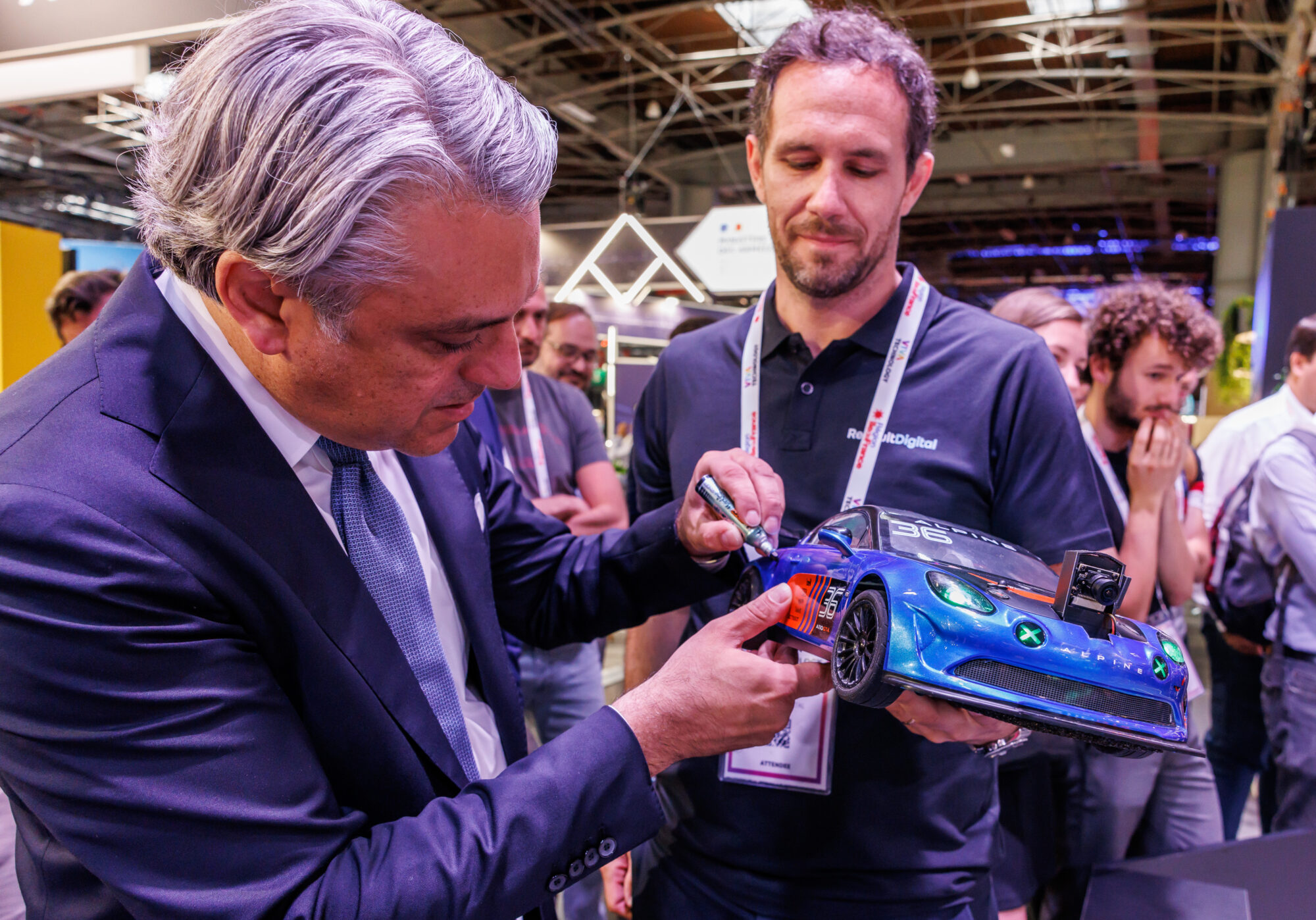 2022 - Story Robocars  le Grand Prix de voitures autonomes qui a anim VivaTech 2022 (3).jpg