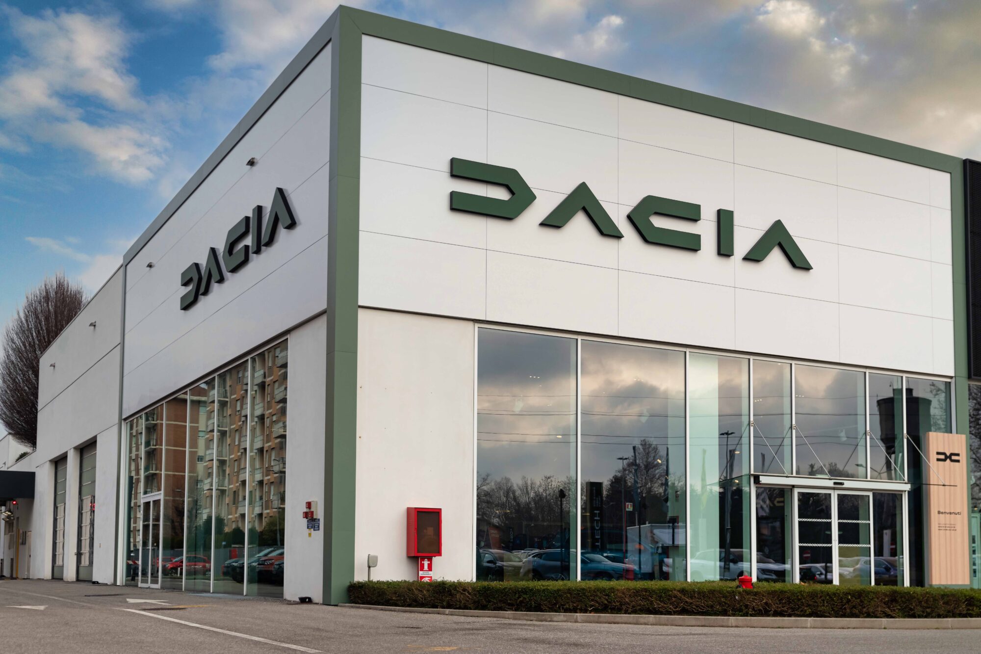 Concessionaria Dacia NVI - Paglini